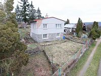 Prodej zděné chaty 129 m2, pozemek 737 m2 v obci Kamýk nad Vlatvou, okres Příbram - Foto 2