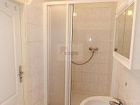 pronájem 2+1 72 m2 P5 Smíchov  po kompl. rek. ul. Na Celné 2.patro bez výtahu cihla část. zařízený - Foto 7