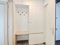 Pronájem bytu 2+kk/L/G 43 m2 v novostavbě, Praha 8 Bohnice, nezařízeno - peds stna.JPG