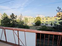 Pronájem bytu 4+kk/L 75 m2 Praha 4 Záběhlice, nezařízeno - vhled.JPG