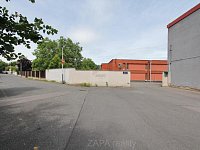 Prodej garáže 16,9 m2, Kladno Kročehlavy, u GDM ulice Bellevue - vjezd do areálu.JPG