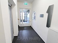 pronájem bytu 2+kk/B 57,6 m2 novostavba 2.patro s výtahem Praha 9 Kbely část. zař. - pzem domu logo.JPG