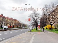 pronájem 2+1 53 m2 3patro cihla  Praha 9 Hloubětín u metra nezař. cihla výtah - ulice Poděbradská.JPG