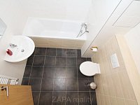 Pronájem bytu 2+kk/B/G 48 m2 v novostavbě, Praha 9 Čakovice, nezařízeno - koupelna 2 lep.JPG