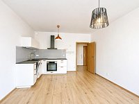 Pronájem bytu 2+kk/B/G 48 m2 v novostavbě, Praha 9 Čakovice, nezařízeno - obvac pokoj II ai..JPG
