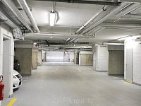 Pronájem bytu 2+kk/B/G 48 m2 v novostavbě, Praha 9 Čakovice, nezařízeno - vjezd.JPG