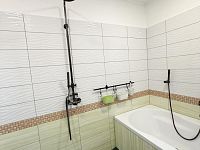 Prodej bytu 3+1 po celkové rekonstrukci, K. Vary, Stará Role, ul. Příčná - Foto 12