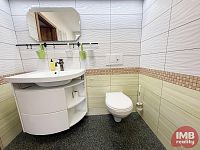 Prodej bytu 3+1 po celkové rekonstrukci, K. Vary, Stará Role, ul. Příčná - Foto 13