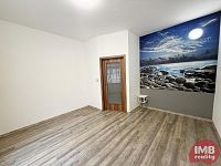 Prodej bytu 3+1 po celkové rekonstrukci, K. Vary, Stará Role, ul. Příčná - Foto 19