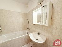 Prodej bytu 3+1 s balkonem v Nové Roli - Foto 15