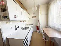 Prodej bytu 3+1 K. Vary, Tuhnice, ul.  Krymská  - IMG_1597.JPEG