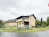 Prodej rodinného domu 4+1 s garáží a velkou zahradou  Odrava (Mostov) u Chebu