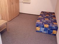 Pronájem prostoru 2+1, ul. Borovanského, Praha 5 - 1684153479_FTQiwp4KjI.jpg
