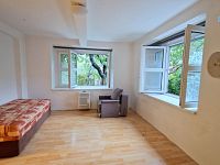 Pronájem bytu 1+kk, 30 m2, Pod Strašnickou vinicí, Praha 10, Strašnice