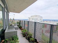 Prodej mezonetového bytu 4+kk + bar, 15.P, 446 m2, Majdalenky, Brno - Lesná - Foto 3