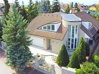 Pronájem rodinného domu vily U Zahrádek Praha Benice