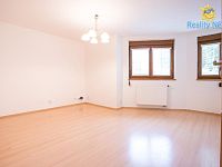 Pronájem bytu 2+1 47m2 ulice Maková Průhonice u Prahy