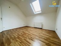 Pronájem bytu 3+1/L/T 71m2 Vodnická Praha 4 Újezd Kateřinky - Foto 11