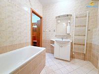 Pronájem bytu 2+kk, 58m2 s terasou, parkovacím stáním, zahrada, Praha 5 Košíře - Foto 10