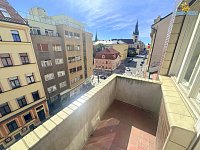 Pronájem bytu 2+1 89m2 dva balkony Štěpánská Praha 1 - Foto 4