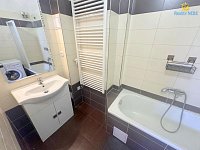 Pronájem bytu 2+1 89m2 dva balkony Štěpánská Praha 1 - Foto 16