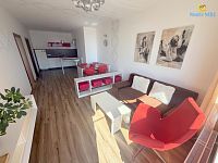 Pronájem bytu 2+kk 62m terasa garáž Svitákova Praha metro Stodůlky