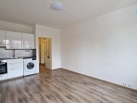 Pronájem bytu 1+kk, 25 m2, Narcisová, Praha 10, Zahradní město