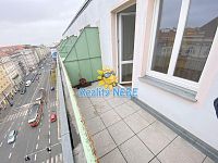 Pronájem bytu 1+kk 25m2 + terasa 5m2 Vinohradská Praha - Foto 3