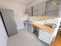 Dlouhodobý pronájem bytu 3+1 81m balkon Nad Ohradou Praha Žižkov - Foto 4