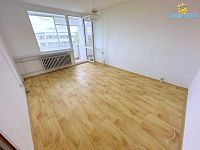 Pronájem bytu 1+kk lodžie 35m2 Bartákova Praha 4 Pankrác