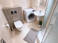 Pronájem bytu 2kk 47m2 balkon garáž zahrada V Javorech Horní Počernice - Foto 7