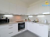 Pronájem bytu 3+kk/B/S, 94 m2, Mantovská, Praha 10, Horní Měcholupy - Foto 5