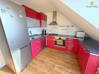 Prodej bytu 4+1 127m zahrada Bezinková Praha Březiněves - Foto 9