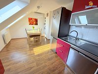 Prodej bytu 4+1 127m zahrada Bezinková Praha Březiněves - Foto 10