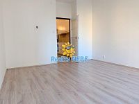 Pronájem bytu 2+1 56m2 Na Veselí Praha 4 Pankrác - Foto 2