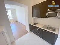 Pronájem bytu 1+kk 26m2 Praha Nuselská - Foto 3