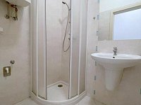 Pronájem bytu 1+kk 26m2 Praha Nuselská - Foto 7