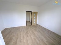 Pronájem bytu 2+kk 47m Hadovitá Praha 4 Michle - Foto 4