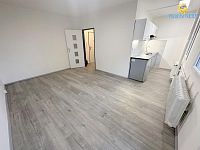 Pronájem bytu 1+kk balkon 35m2 Bartákova Praha 4 Pankrác