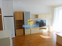 Pronájem bytu 1+kk/B/S, 41 m2, Boloňská, Praha 10, Horní Měcholupy