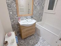 Pronájem bytu 2+kk 61m Komunardů Holešovice - Foto 9
