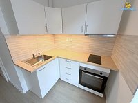 Pronájem bytu 1+1 33m Chelčického Praha 3 - Foto 2