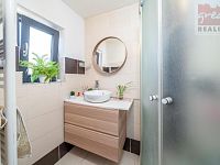 Prodej rodinného domu poblíž centra města Studénka - Foto 7