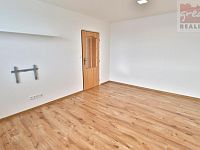 Pronájem 1+1 - Foto 12