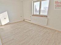 Prodej rodinného domu se zahradou v obci Skrbeň - Foto 11