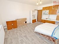 Prodej rodinného domu se zahradou v obci Skrbeň - Foto 16