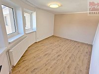 Pronájem zrekonstruovaného bytu 3+kk - IMG_2156.jpg