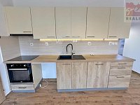 Pronájem zrekonstruovaného bytu 3+kk - IMG_2162.jpg