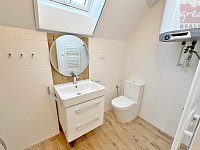 Pronájem zrekonstruovaného bytu 3+kk - IMG_2163.jpg