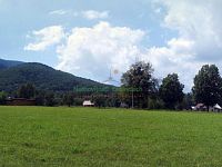 Investiční pozemek pod památníkem bratrů Strnadlů. - Foto 4